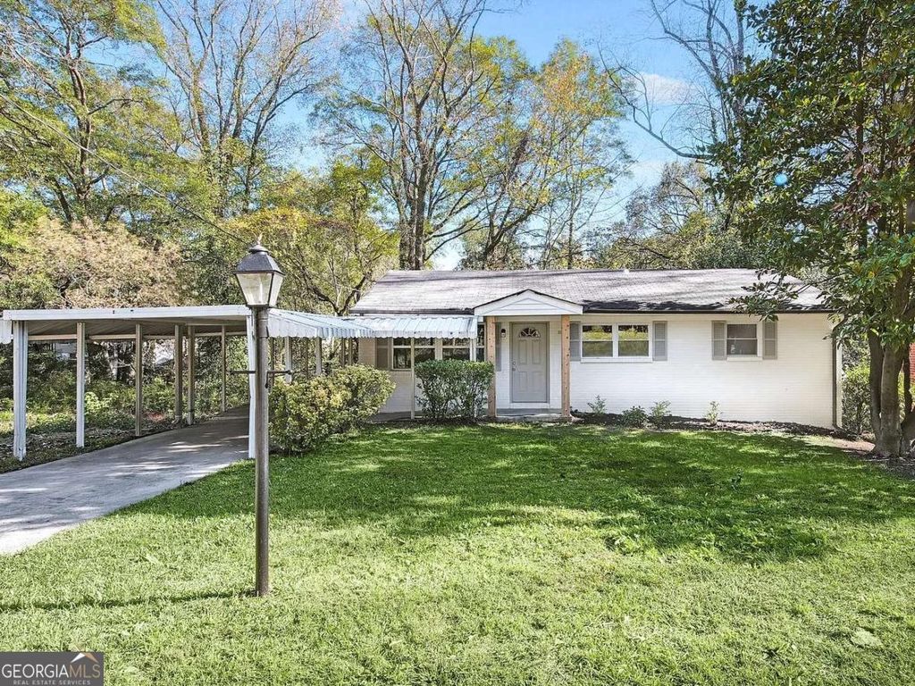 1703 Barrett Drive NW, Atlanta, GA 30318
