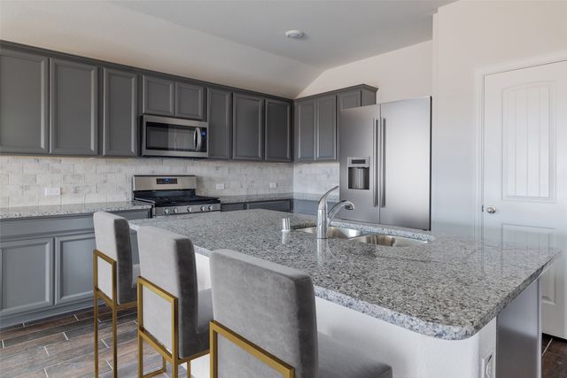 2201 Bayou Glen Drive, Denton, TX 76207