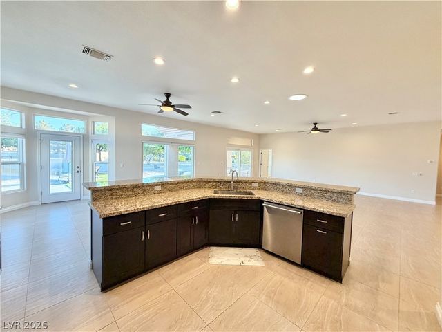 10541 Broom Hill Drive, Las Vegas, NV 89134