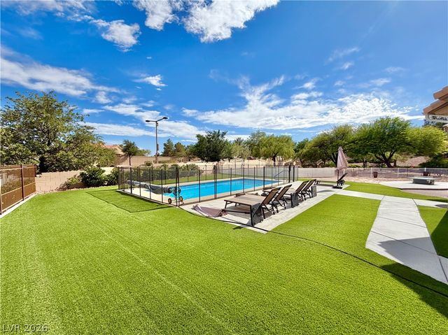 10541 Broom Hill Drive, Las Vegas, NV 89134