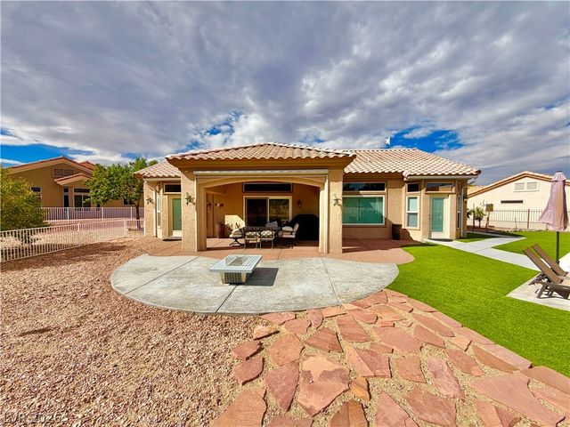10541 Broom Hill Drive, Las Vegas, NV 89134