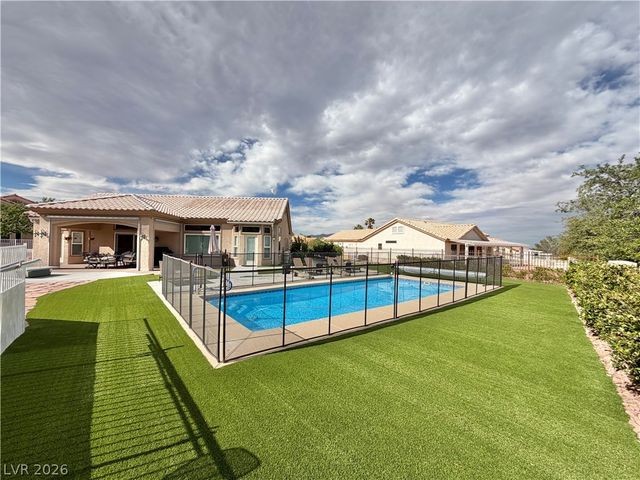 10541 Broom Hill Drive, Las Vegas, NV 89134