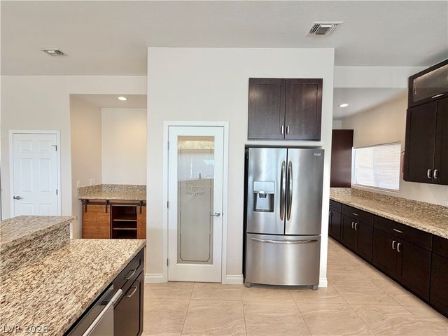 10541 Broom Hill Drive, Las Vegas, NV 89134