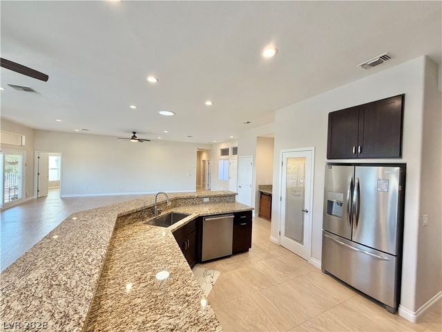 10541 Broom Hill Drive, Las Vegas, NV 89134