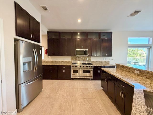 10541 Broom Hill Drive, Las Vegas, NV 89134