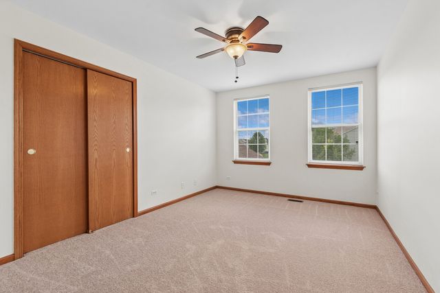 152 N Waterford Drive, Round Lake, IL 60073
