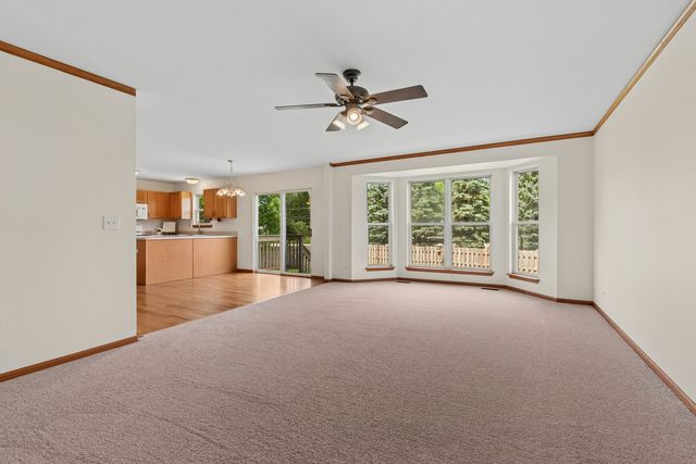 152 N Waterford Drive, Round Lake, IL 60073