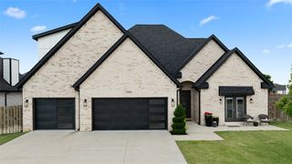 1404 Breeze Court, Bentonville, AR 72713