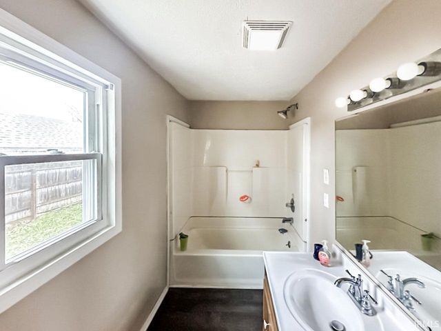 1401 W Morrison Street, Frankfort, IN 46041