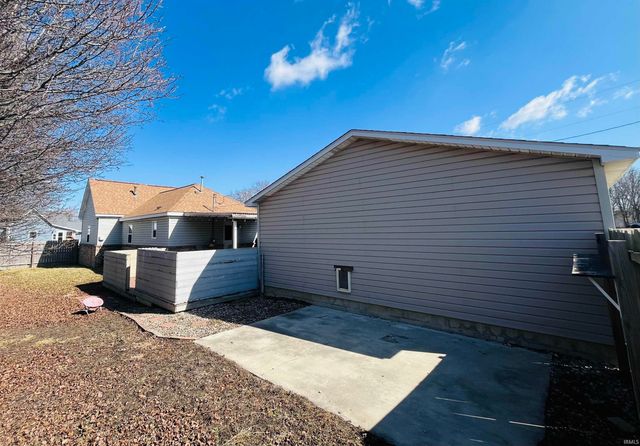 1401 W Morrison Street, Frankfort, IN 46041