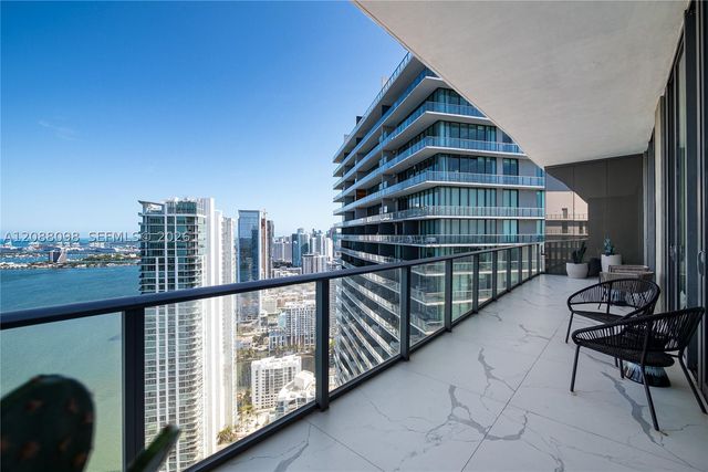 650 NE 32nd St UPH5302, Miami, FL 33137