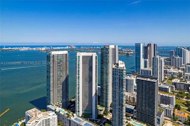 650 NE 32nd St UPH5302, Miami, FL 33137