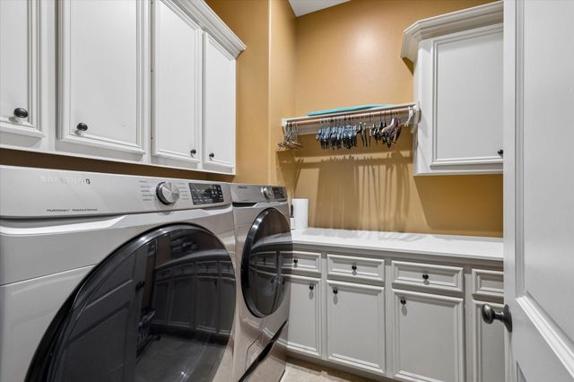 1507 Waterside Drive, League City, TX 77573