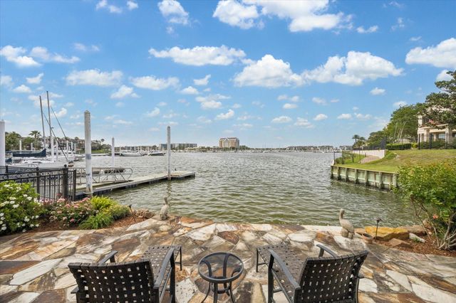 1507 Waterside Drive, League City, TX 77573