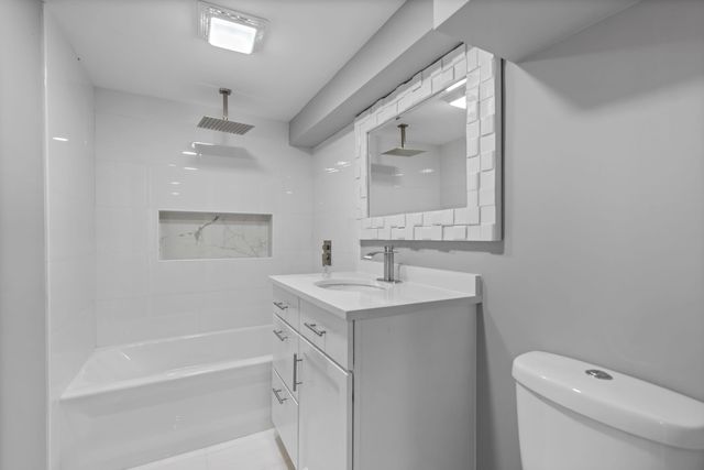 864 Ohio Street, Gary, IN 46402