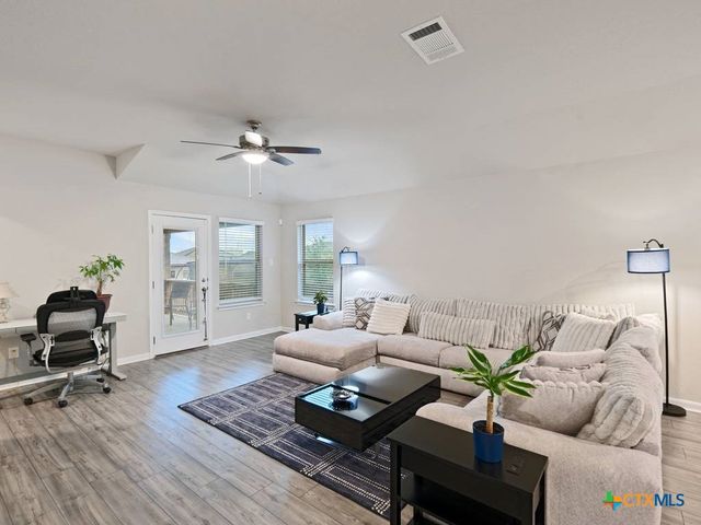 3073 Charyn Way, New Braunfels, TX 78132