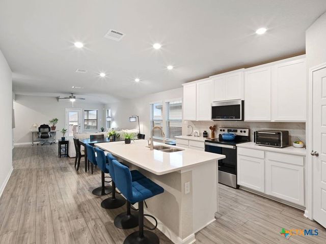 3073 Charyn Way, New Braunfels, TX 78132