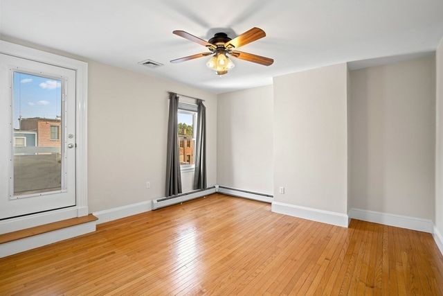 7 Albion Place 2, Boston, MA 02129