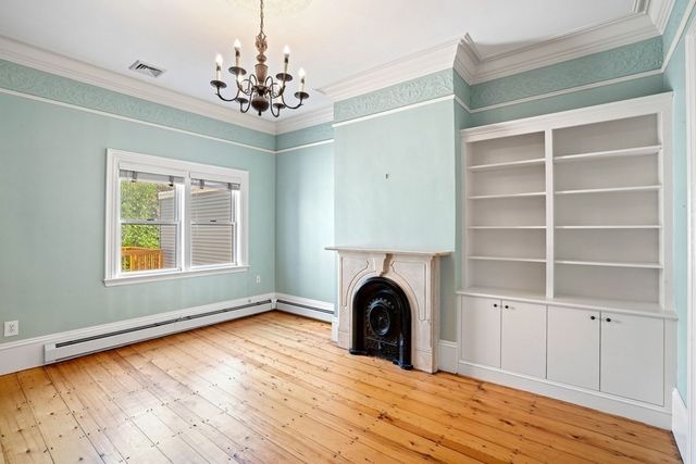 7 Albion Place 2, Boston, MA 02129