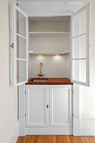 7 Albion Place 2, Boston, MA 02129