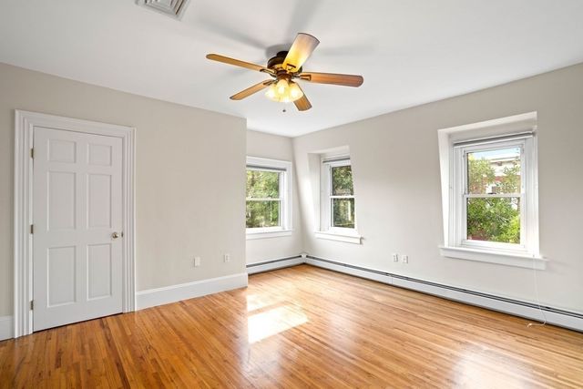 7 Albion Place 2, Boston, MA 02129