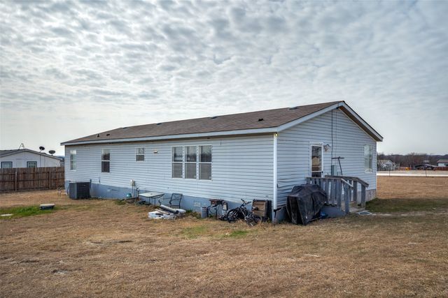 8523 Angus Drive, Justin, TX 76247