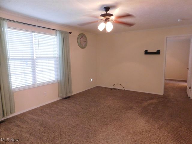 411 Pin Oak Circle, Elyria, OH 44035