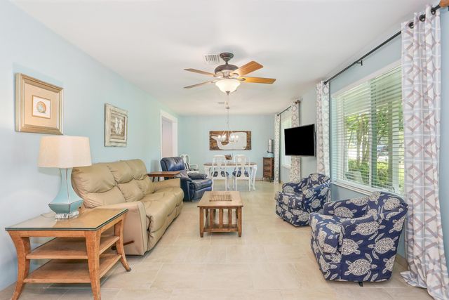 424 Dracena Way, Gulf Breeze, FL 32561