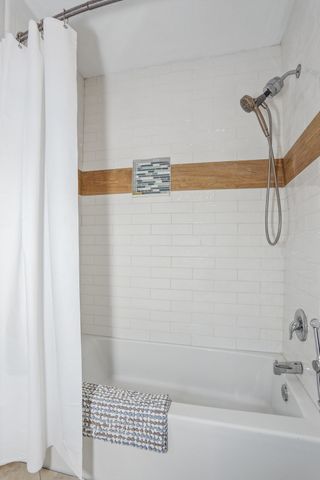 424 Dracena Way, Gulf Breeze, FL 32561