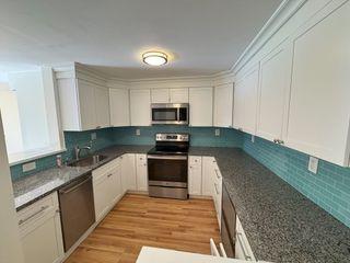 1321 Worcester Rd 307, Framingham, MA 01701