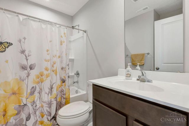3418 Grovewood Drive, Colerain Twp, OH 45251