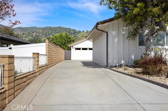 1215 Hidden Springs, Glendora, CA 91741