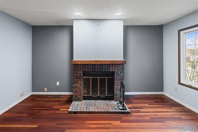 15626 94th Avenue, Florissant, MO 63034