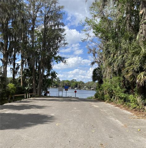 6015 QUAIL STREET, Melrose, FL 32666