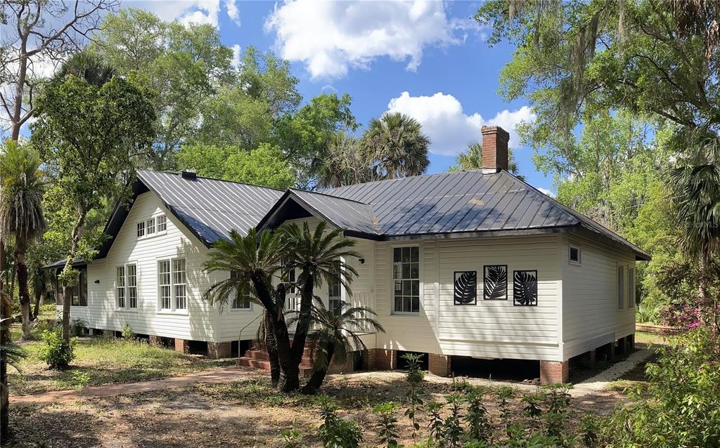 6015 QUAIL STREET, Melrose, FL 32666