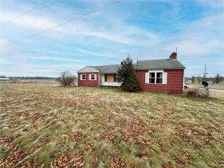 307 Mcclelland Rd, North Beaver Twp, PA 16102