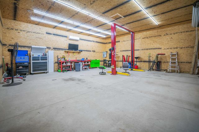 601 Moberly Bend Road, Corbin, KY 40701