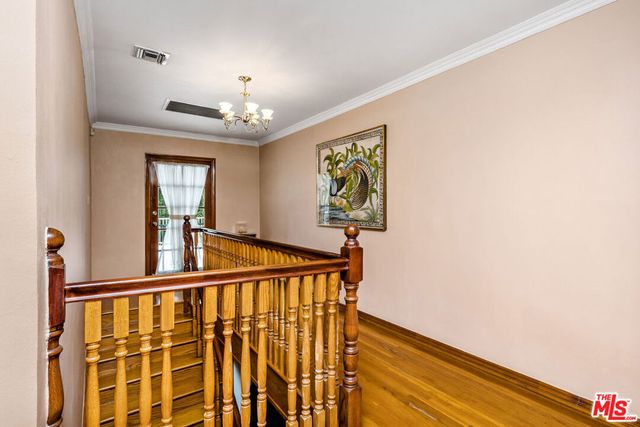 257 S Van Ness Avenue, Los Angeles, CA 90004