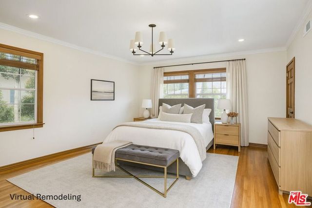 257 S Van Ness Avenue, Los Angeles, CA 90004