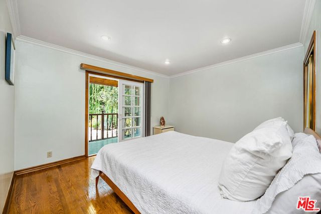 257 S Van Ness Avenue, Los Angeles, CA 90004