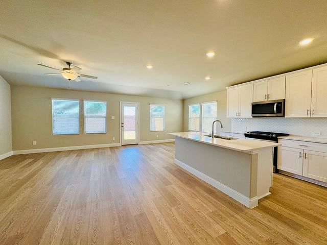 1093 Eagle Run Lane, Lavon, TX 75166