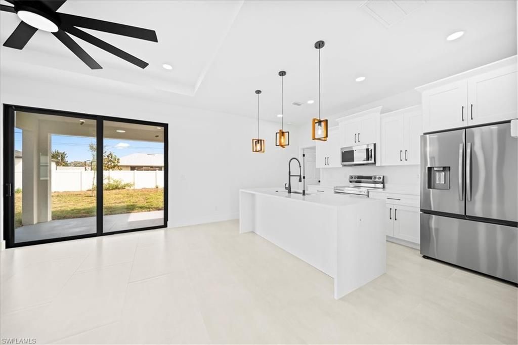 Image 15 of property listing at 1329 NE 18th TER, Cape Coral, FL 33909