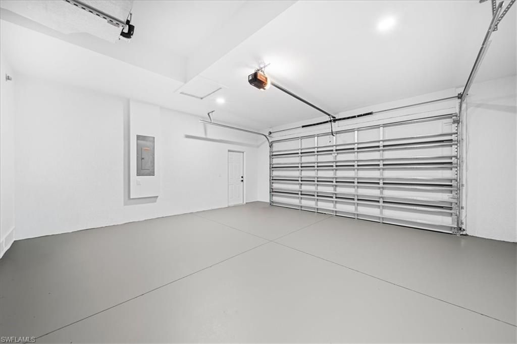 Image 33 of property listing at 1329 NE 18th TER, Cape Coral, FL 33909