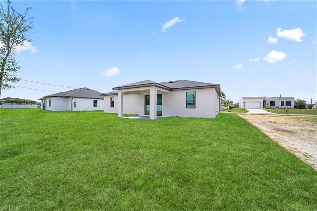 Image 36 of property listing at 1329 NE 18th TER, Cape Coral, FL 33909