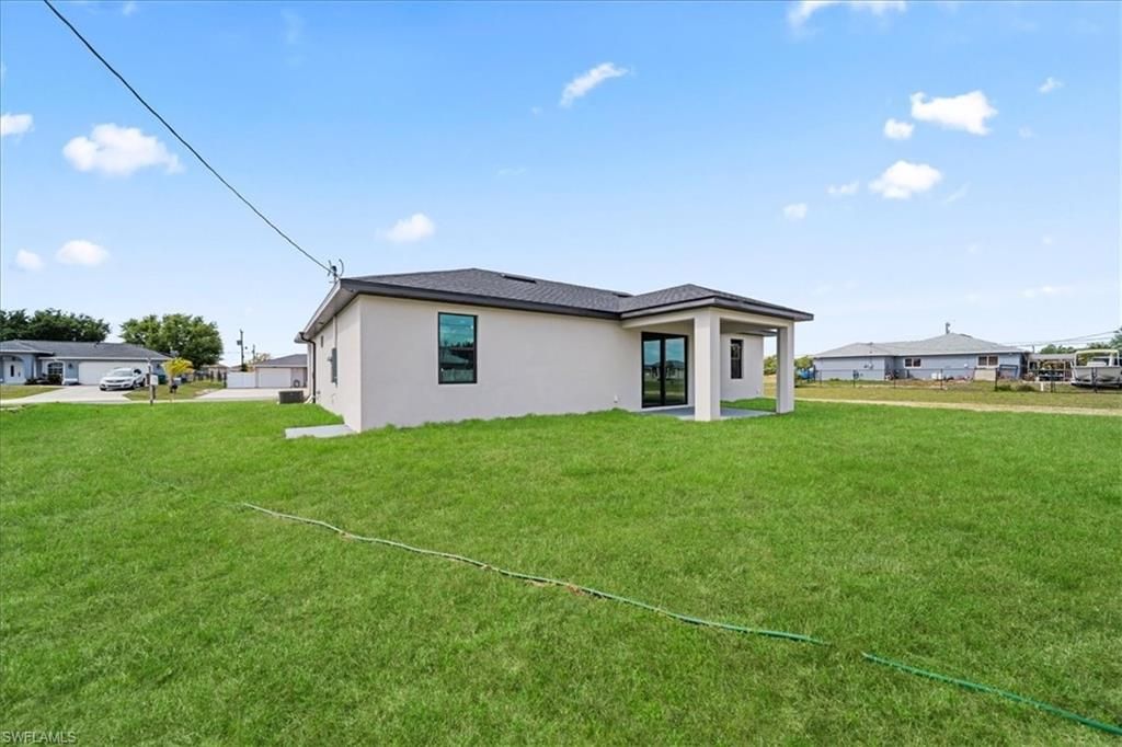 Image 37 of property listing at 1329 NE 18th TER, Cape Coral, FL 33909