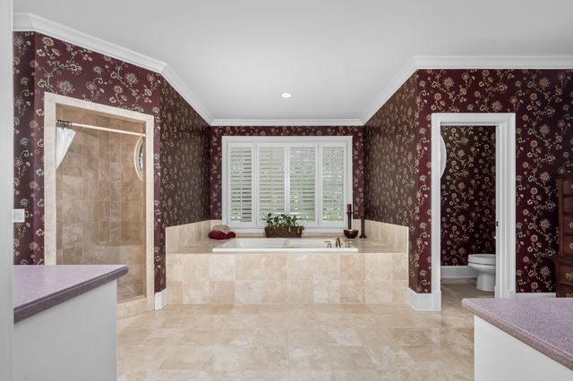 100 Kings Ln, Tullahoma, TN 37388