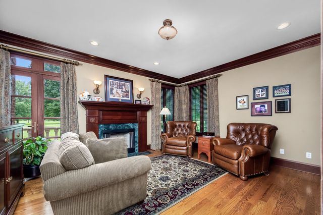 100 Kings Ln, Tullahoma, TN 37388