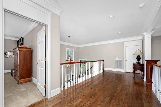 100 Kings Ln, Tullahoma, TN 37388