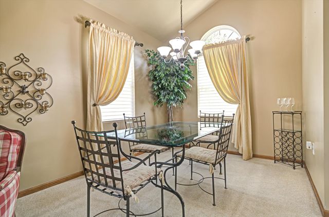 8113 Victoria Place, Crown Point, IN 46307