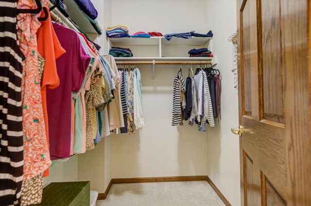8113 Victoria Place, Crown Point, IN 46307
